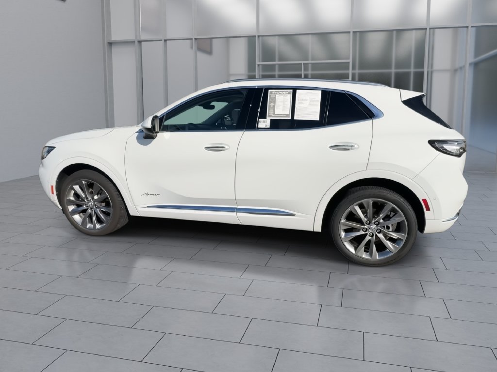 Used 2022 Buick Envision Avenir w/ Technology Package II FWD image 5