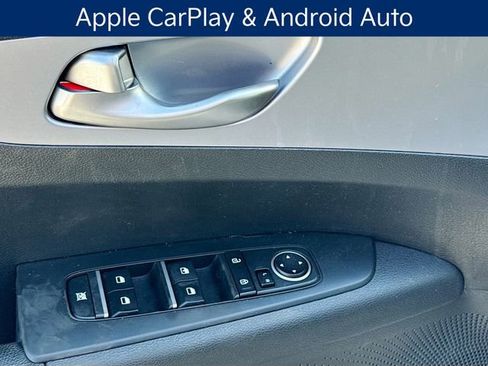 Certified 2022 Kia Forte LXS image 19