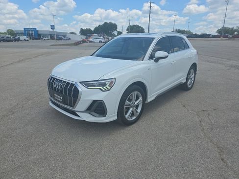 Used 2020 Audi Q3 2.0T Premium Plus AWD/4WD image 7