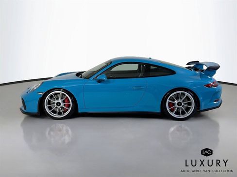 Used 2018 Porsche 911 GT3 w/ Sport Chrono Package RWD image 9