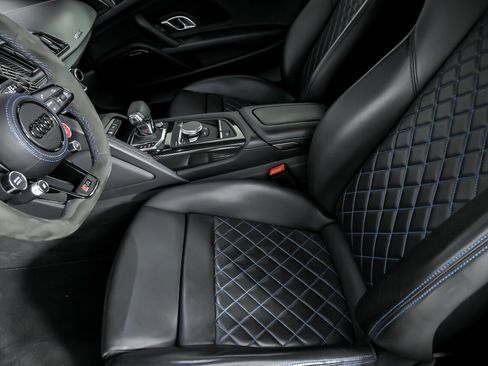 Used 2022 Audi R8 V10 performance image 25