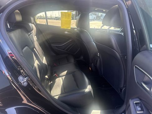 Used 2019 Mercedes-Benz GLA 250 4MATIC image 27