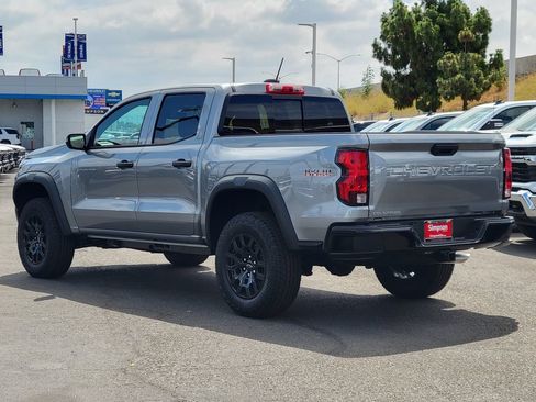 Used 2026 Chevrolet Colorado Trail Boss AWD/4WD image 2