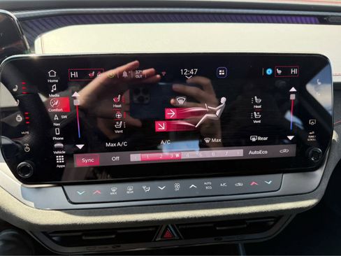 Used 2024 Dodge Charger Scat Pack w/ Plus Group image 21