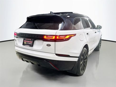 Used 2019 Land Rover Range Rover Velar R-Dynamic SE image 8