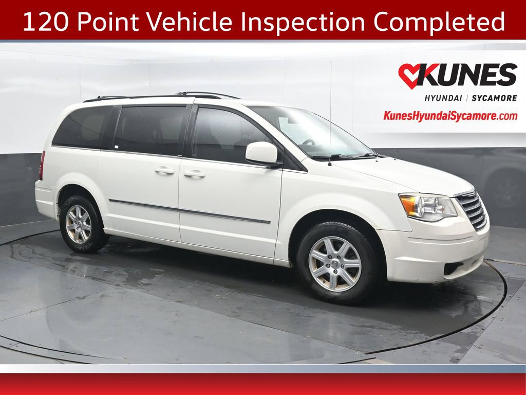 Used 2010 Chrysler Town & Country Touring FWD image 1