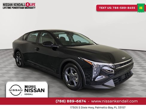 Used 2025 Kia K4 FWD image 1