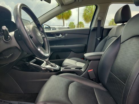 Used 2020 Kia Forte EX FWD image 21