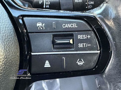 Used 2023 Honda CR-V EX-L image 26