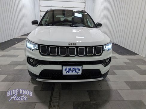 Used 2022 Jeep Compass Limited image 6