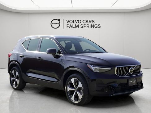 New 2025 Volvo XC40 B5 Core w/ Protection Package Premier image 1