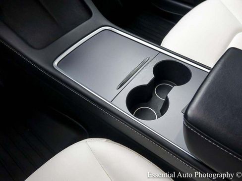 Used 2022 Tesla Model 3 RWD image 34