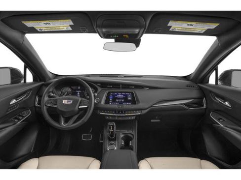 Used 2022 Cadillac XT4 Sport w/ Enhanced Visibility Package FWD image 5