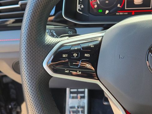 Certified 2025 Volkswagen Jetta GLI Autobahn image 17