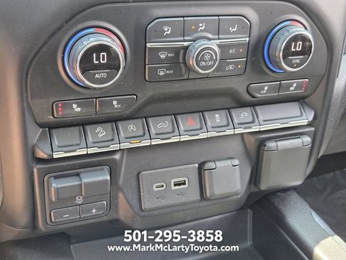 Used 2021 Chevrolet Silverado 1500 RST w/ Convenience Package II AWD/4WD image 19