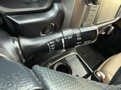 Used 2016 Toyota 4Runner Limited image 23