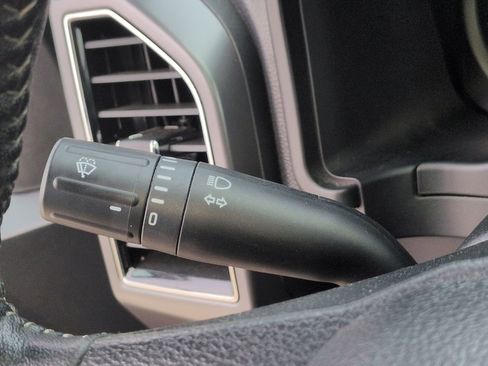 Used 2019 Ford F150 XLT w/ Equipment Group 302A Luxury image 33