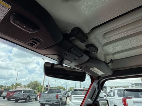 Used 2022 Jeep Gladiator Sport AWD/4WD image 33