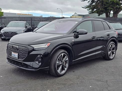 Used 2024 Audi Q4 e-tron Prestige AWD/4WD image 2