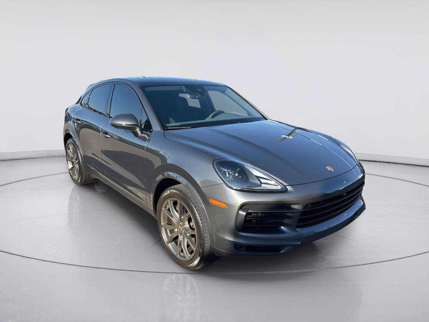 Used 2022 Porsche Cayenne Platinum Edition AWD/4WD image 1