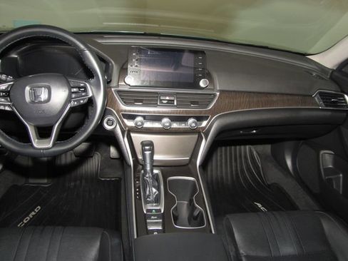 Certified 2022 Honda Accord EX-L image 15