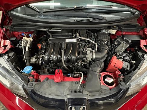 Used 2015 Honda Fit EX image 38