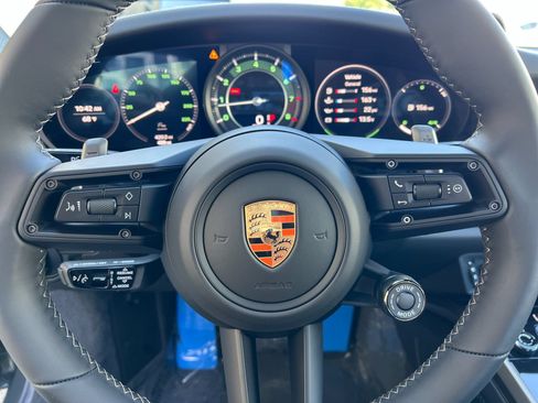 Certified 2025 Porsche 911 Turbo AWD/4WD image 25