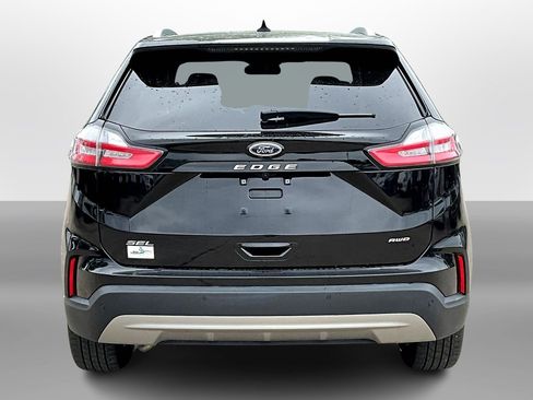 Used 2022 Ford Edge SEL w/ Convenience Package image 4
