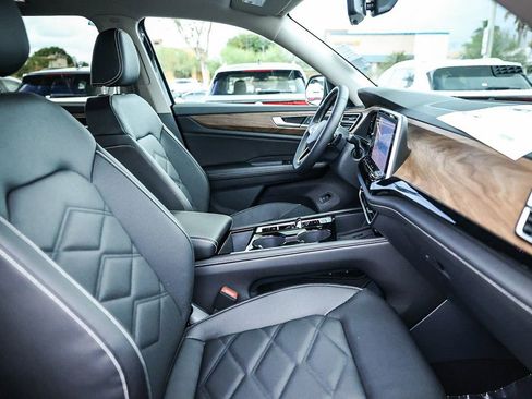 New 2026 Volkswagen Atlas SE image 31