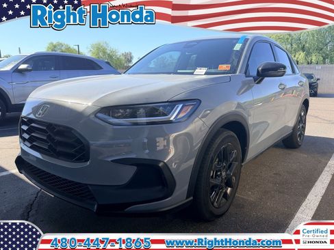 Used 2025 Honda HR-V Sport image 1