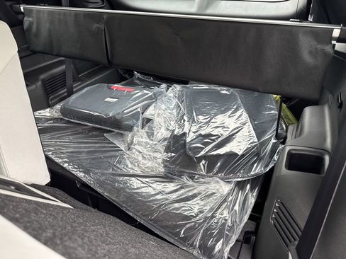 New 2026 Mitsubishi Outlander SE FWD image 29