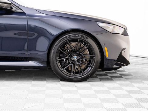 New 2026 BMW M5 w/ Carbon Package image 37