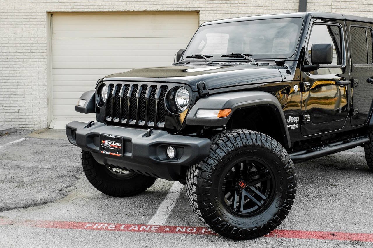 Used 2019 Jeep Wrangler Unlimited Sport S AWD/4WD image 5