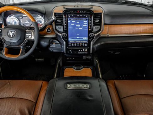 Used 2019 RAM 3500 Limited image 14