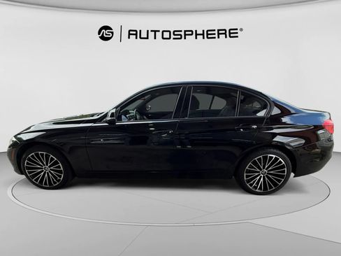 Used 2018 BMW 330i xDrive Sedan AWD/4WD image 5
