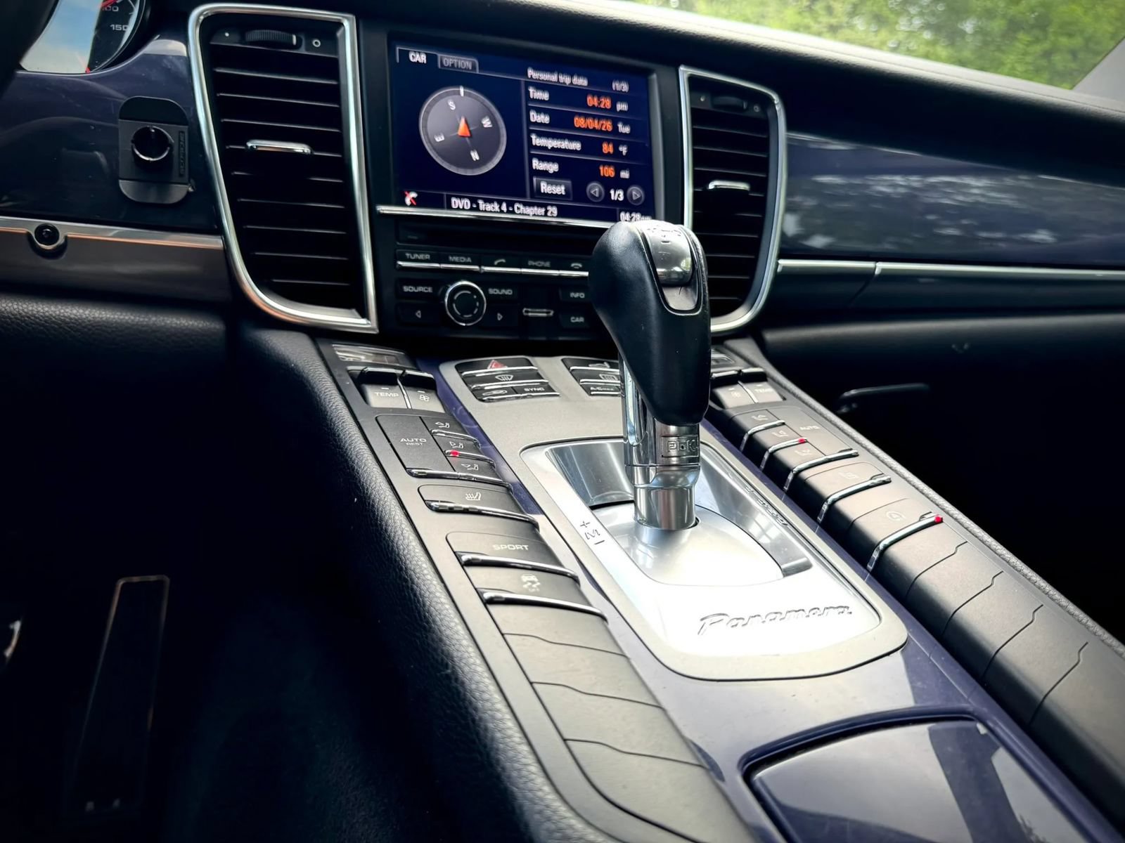 Used 2014 Porsche Panamera 4 AWD/4WD image 41