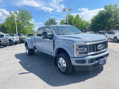 New 2026 Ford F450 Platinum w/ FX4 Off-Road Package