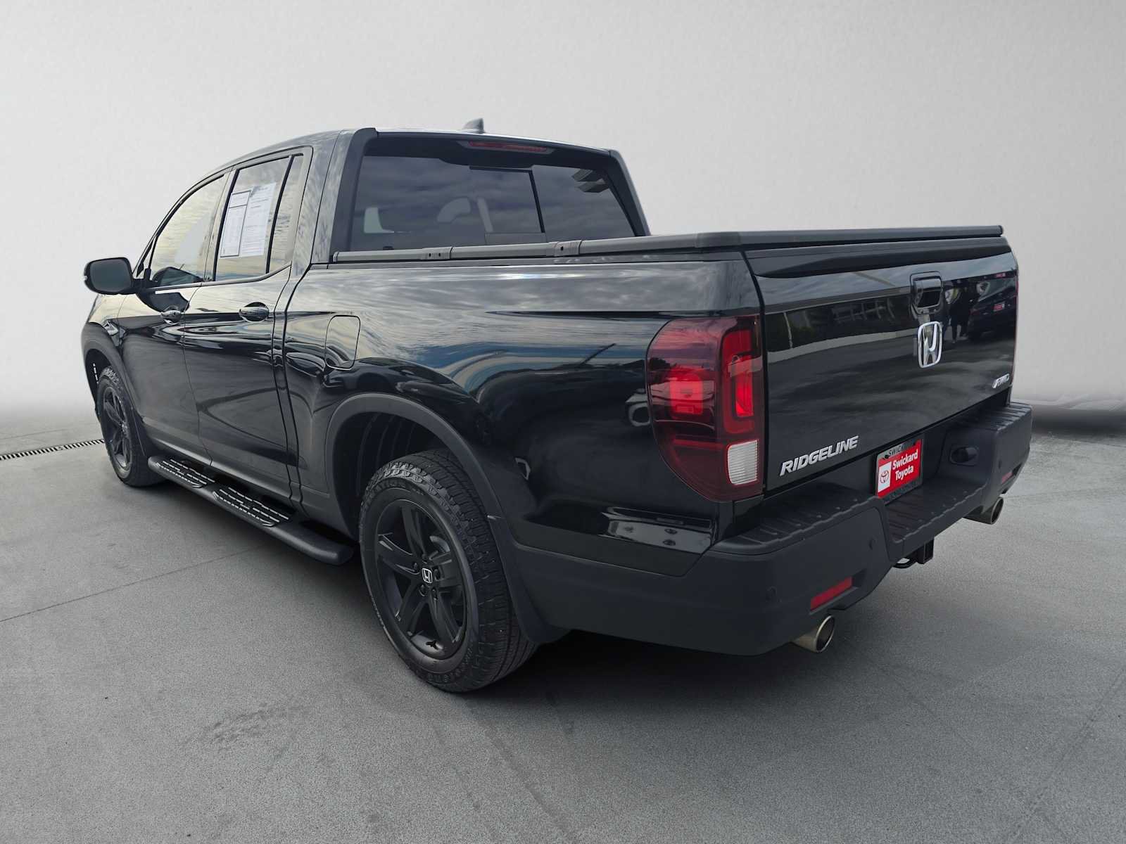 Used 2023 Honda Ridgeline Black Edition image 5
