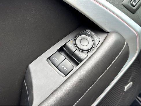 Used 2019 Chevrolet Camaro LT RWD image 19