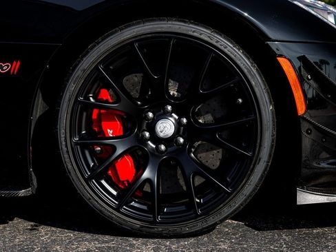 Used 2017 Dodge Viper GTC w/ ACR Package image 11