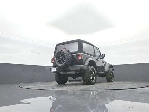 Used 2022 Jeep Wrangler Willys image 35