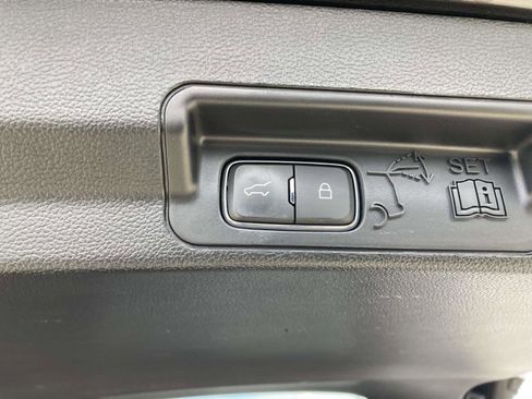 Used 2020 Ford Explorer Limited w/ Class III Trailer Tow Package image 15