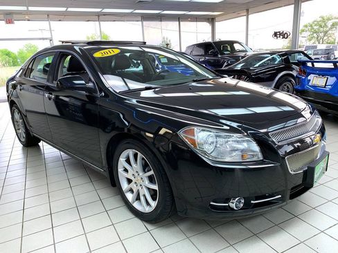 Used 2011 Chevrolet Malibu LTZ w/ HFV6 Engine Package FWD image 4