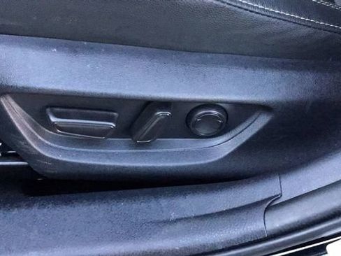 Used 2025 Toyota Camry SE image 17