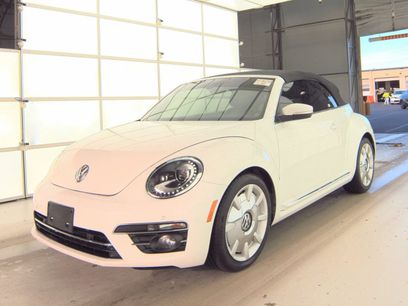 Used 2019 Volkswagen Beetle 2.0T SE w/ SE Premium Package