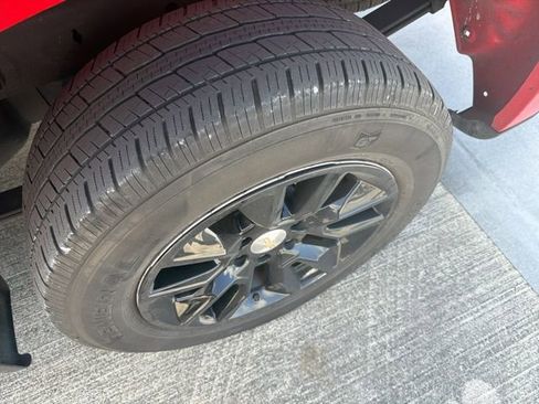 Used 2022 Chevrolet Silverado 1500 Custom image 10