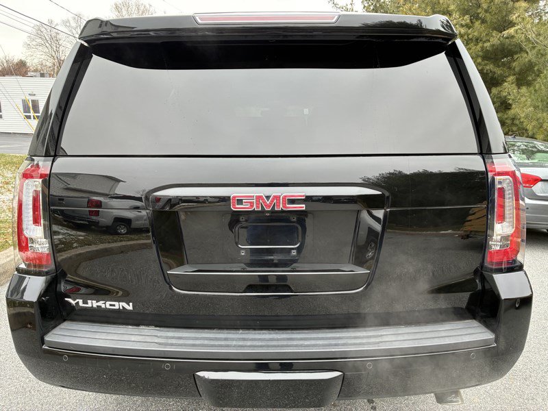 Used 2017 GMC Yukon SLT AWD/4WD image 5