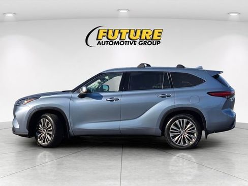 Used 2021 Toyota Highlander Platinum AWD/4WD image 9