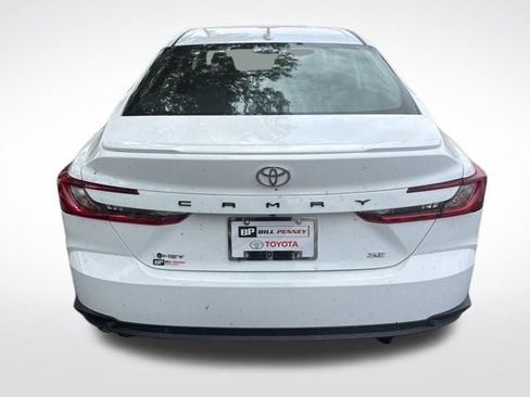 New 2026 Toyota Camry SE image 4