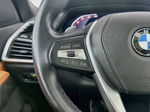 Used 2023 BMW X5 sDrive40i w/ Luxury Seating Package RWD image 11